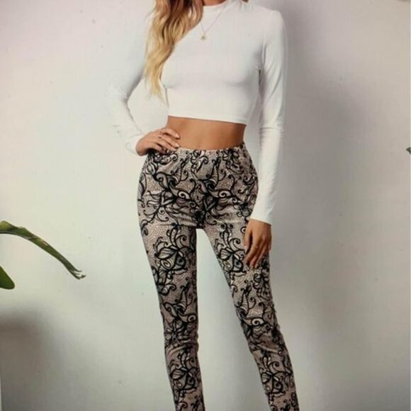 Ladies XL Designed print Leggings - Picture 6 of 7